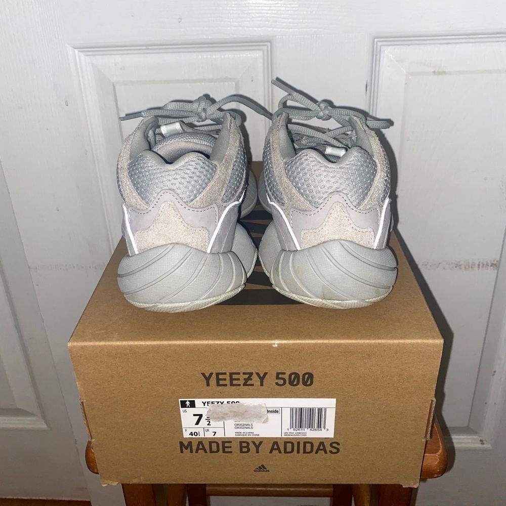 Yeezy 700 Salt